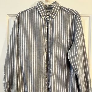 Steven Alan Grey and White Stripe Button Down Shirt 🇺🇸👔